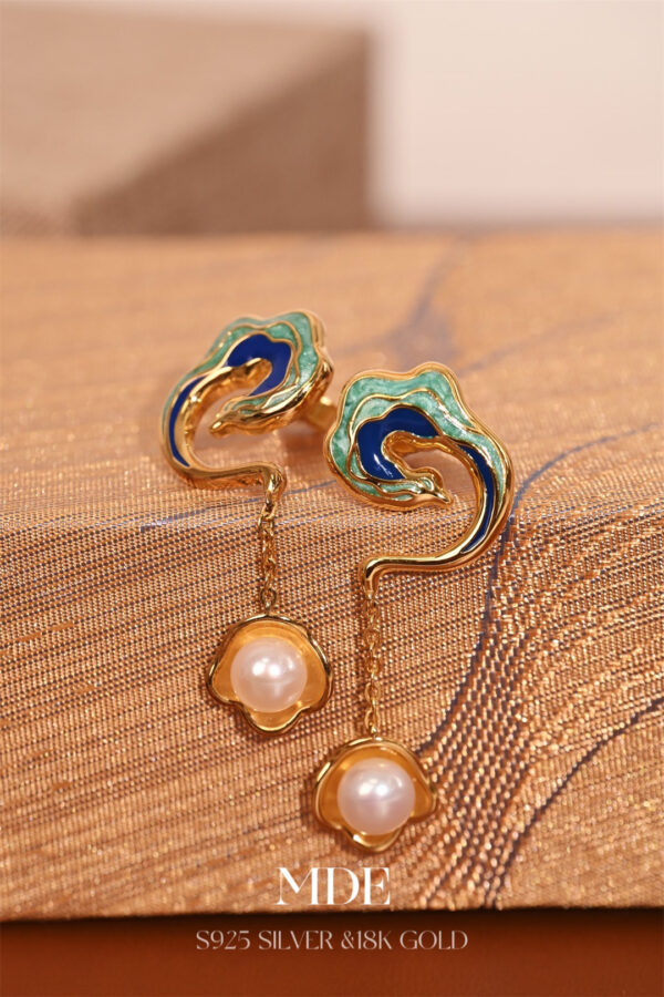 Phoenix Yufei Earrings - Image 4